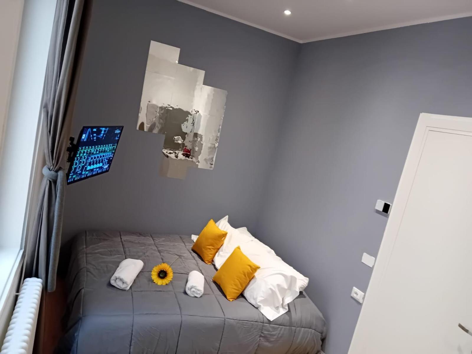 Snapstay Luxury Apartments In Centro A Triest Exterior foto