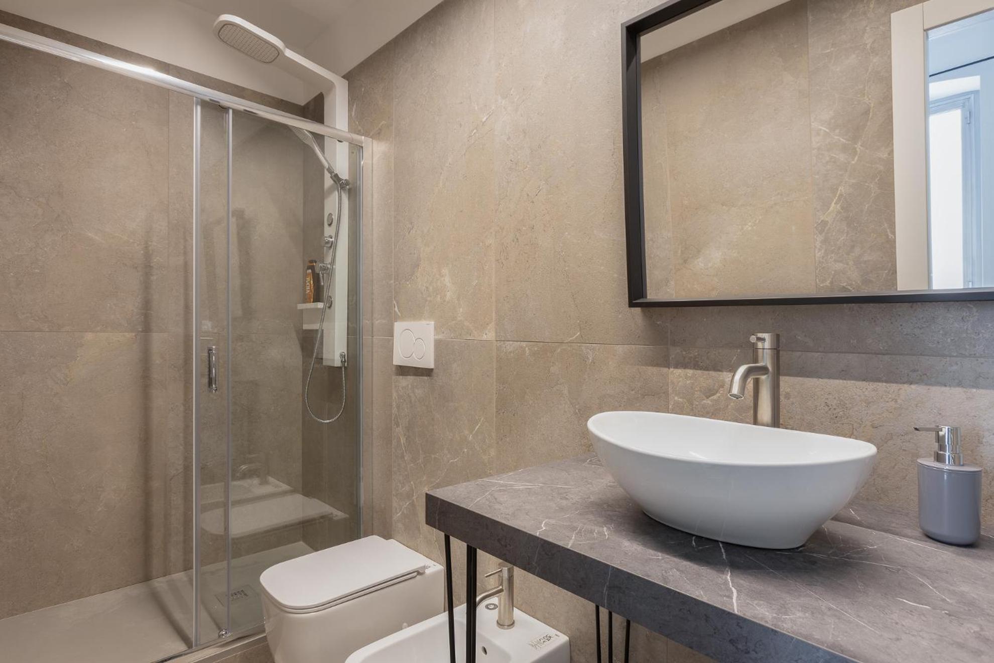 Snapstay Luxury Apartments In Centro A Triest Exterior foto